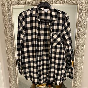 Black and white Old Navy flannel